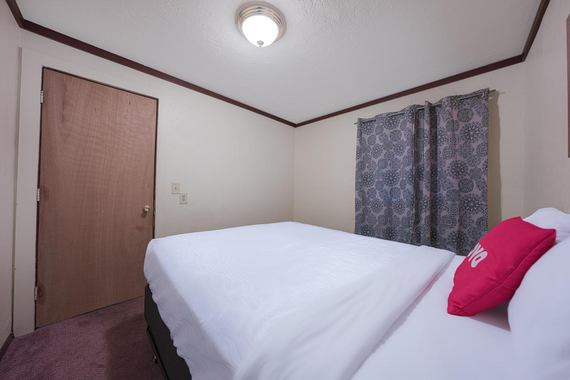 Oyo Hotel Portland Or Near Airport 그레셤 외부 사진
