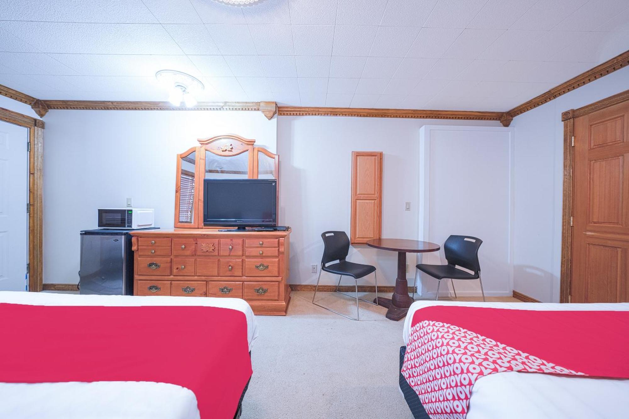 Oyo Hotel Portland Or Near Airport 그레셤 외부 사진
