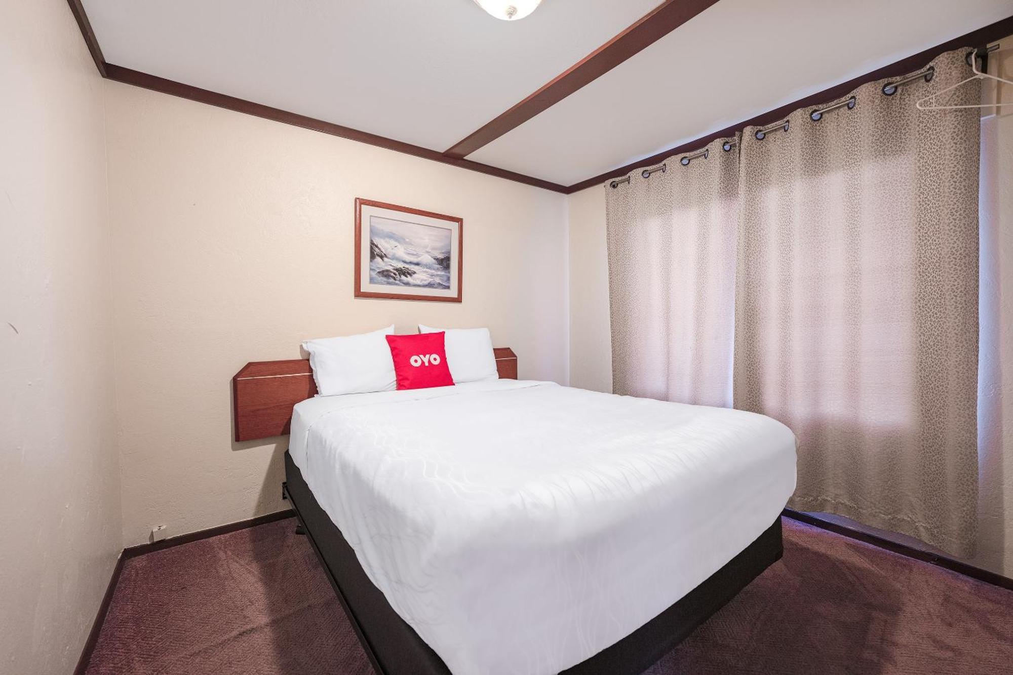 Oyo Hotel Portland Or Near Airport 그레셤 외부 사진