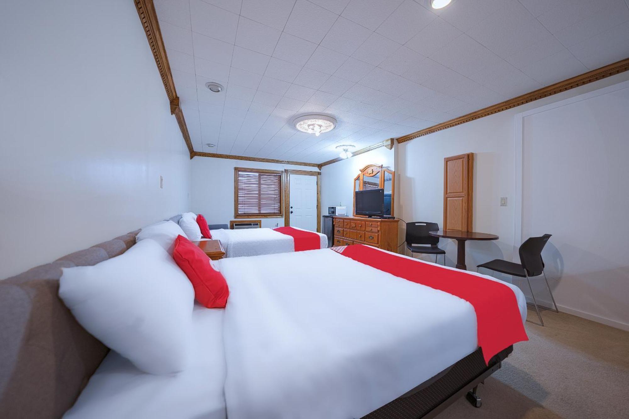 Oyo Hotel Portland Or Near Airport 그레셤 외부 사진
