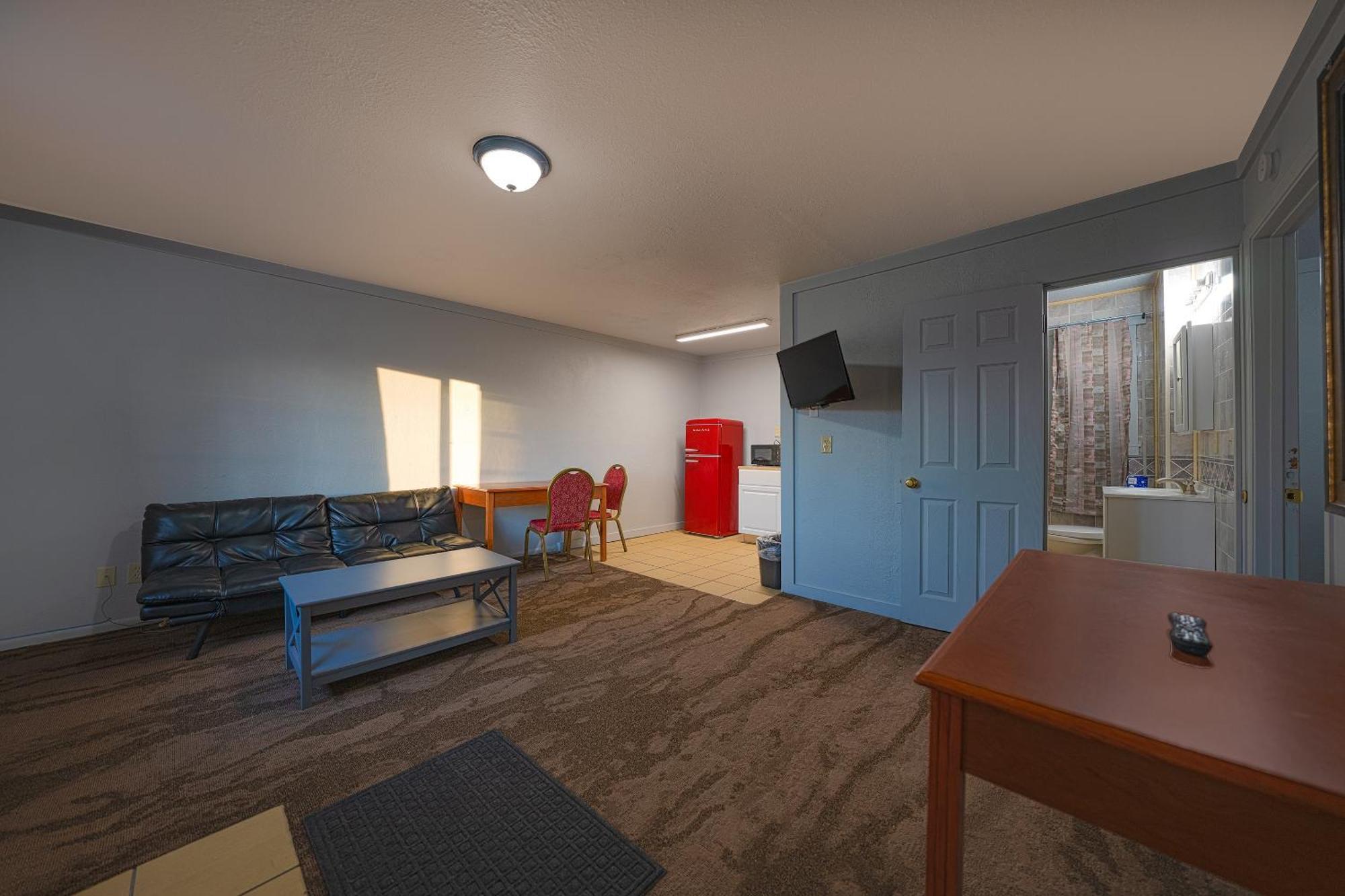 Oyo Hotel Portland Or Near Airport 그레셤 외부 사진