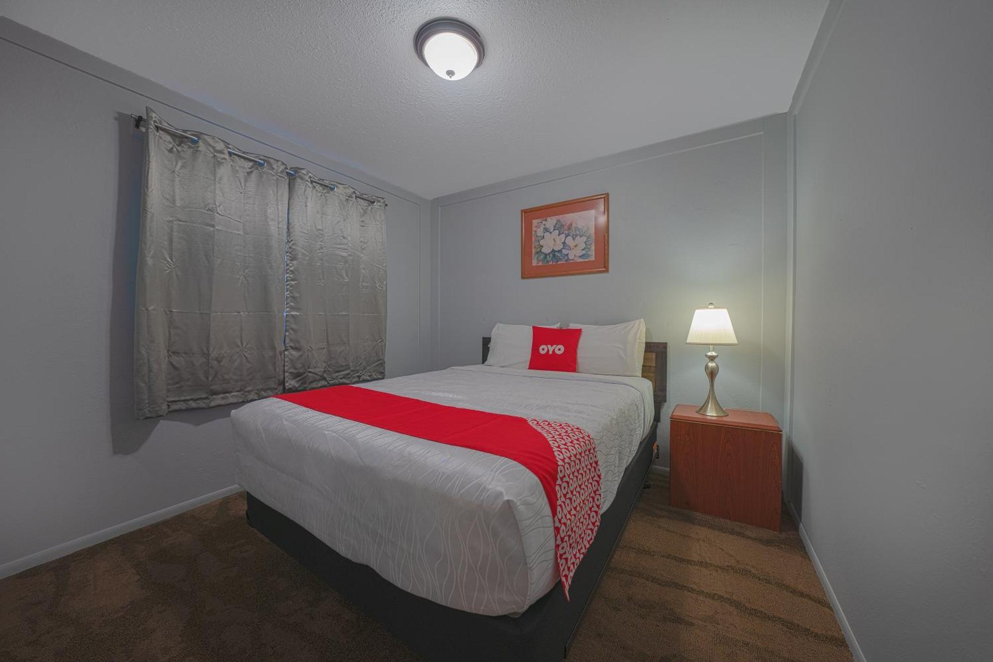 Oyo Hotel Portland Or Near Airport 그레셤 외부 사진