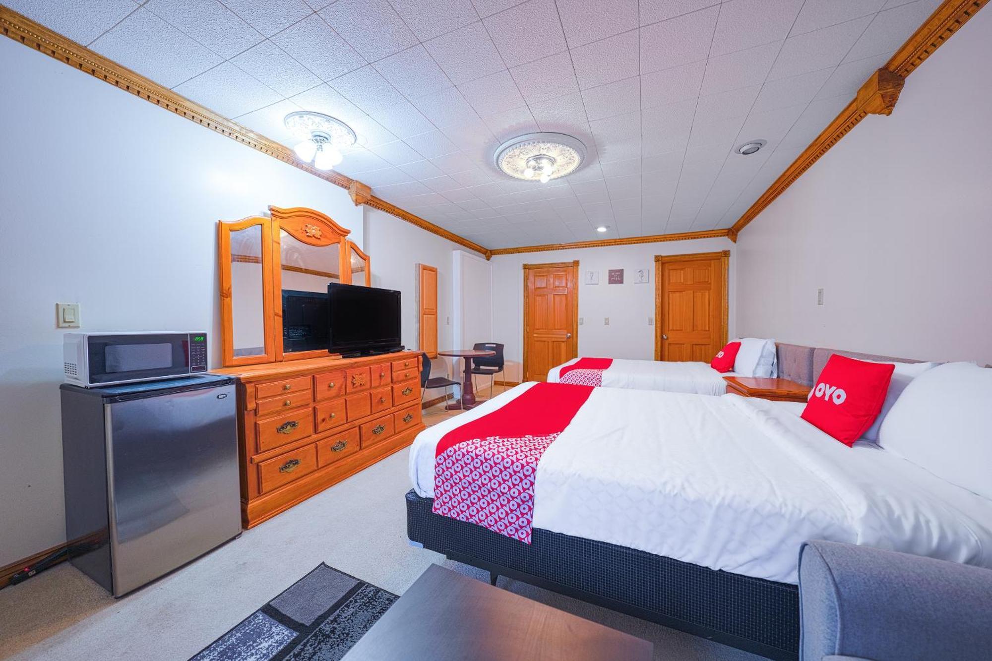 Oyo Hotel Portland Or Near Airport 그레셤 외부 사진